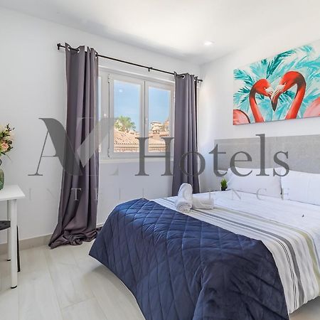 Ayz Silvela - Auto Check-In Property マラガ エクステリア 写真