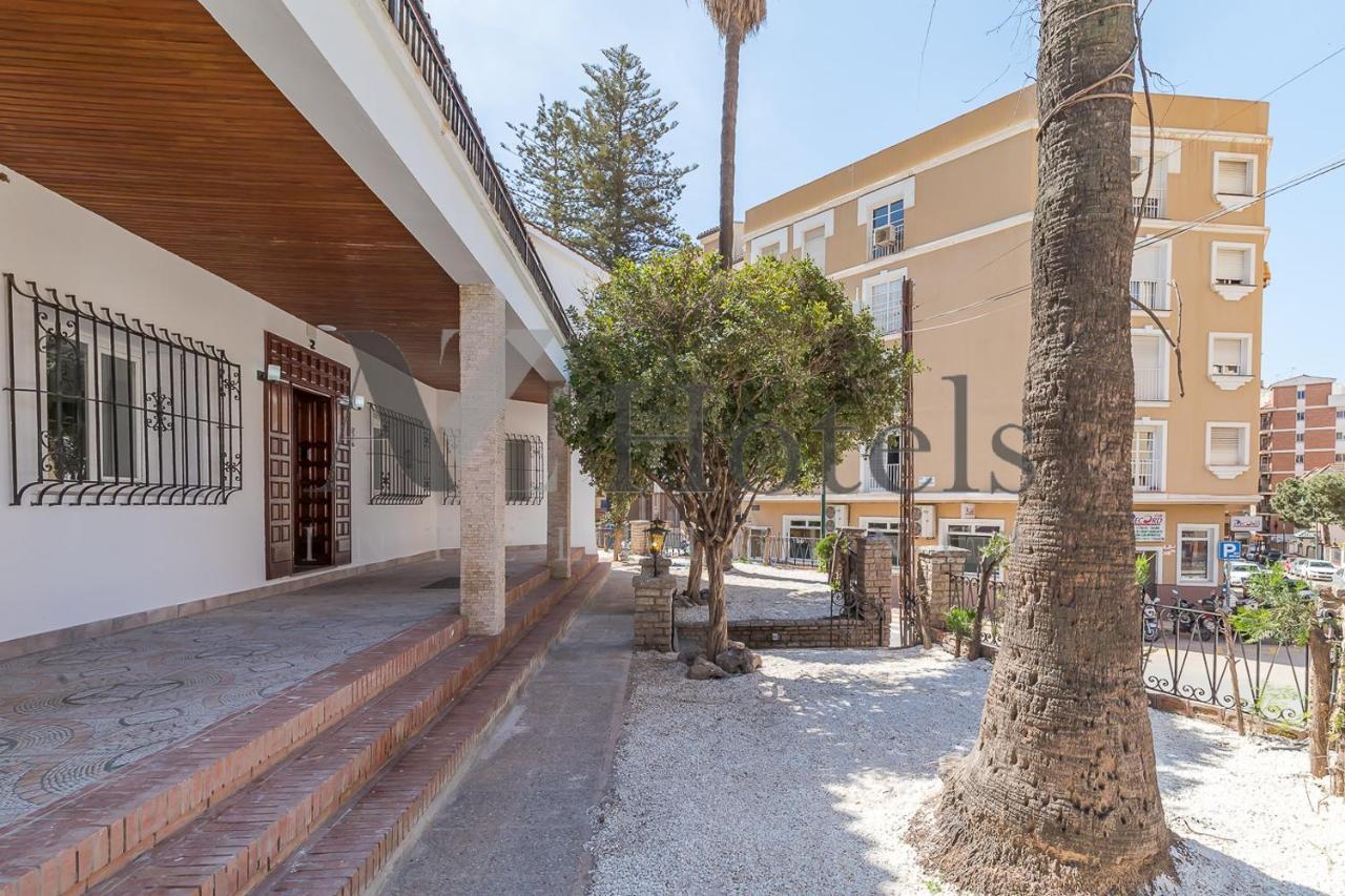 Ayz Silvela - Auto Check-In Property マラガ エクステリア 写真
