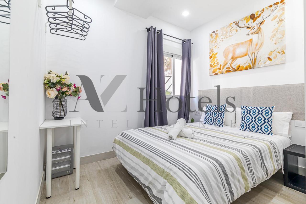 Ayz Silvela - Auto Check-In Property マラガ エクステリア 写真