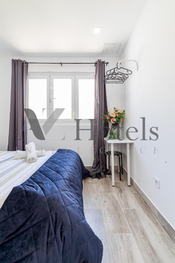 Ayz Silvela - Auto Check-In Property マラガ エクステリア 写真